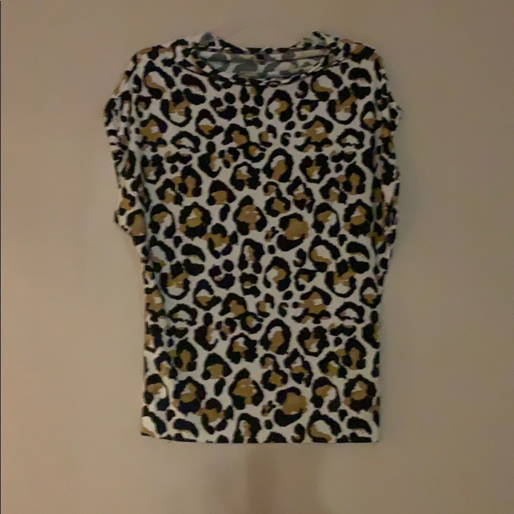 Norma Kamali Small Leopard Print Sleeveless Blouse